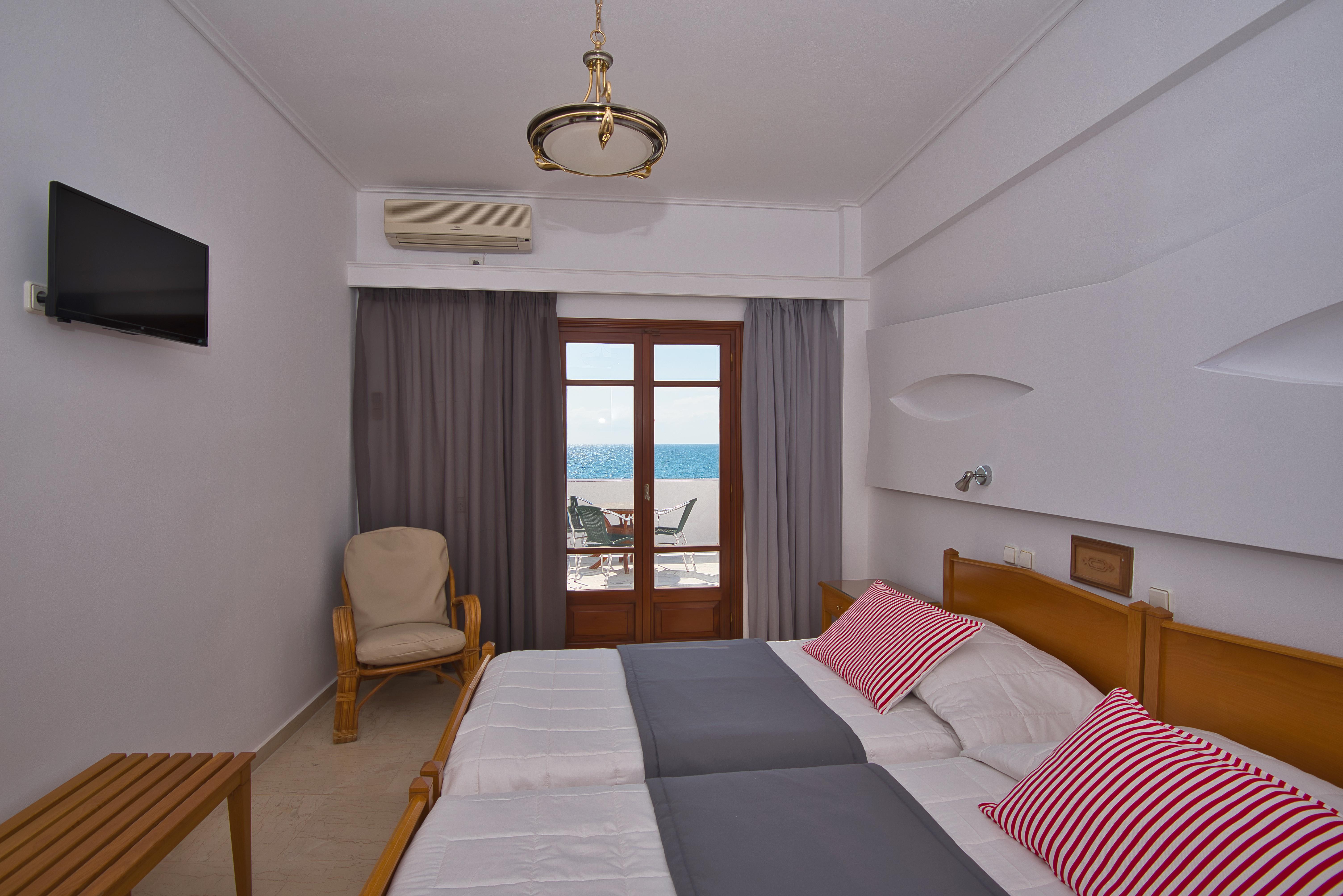 Irini'S Rooms Fteoura Kamári Eksteriør billede